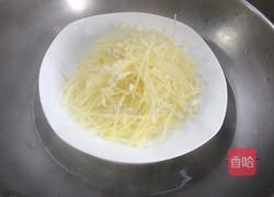 蒸酸辣土豆丝的做法图解6