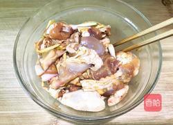 金针木耳蒸鸡的做法图解4