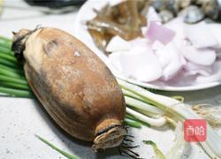 鲜辣莲藕钵的做法图解1