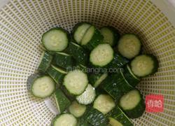 黄瓜炒鸡家常的做法图解4