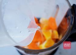 橙子胡萝卜汁的做法图解5