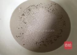 小白兔馒头的做法图解1