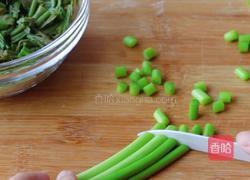 香椿芽拌豆腐的做法图解6