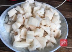 香菇酱拌藕丁的做法图解3