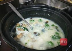 皮蛋瘦肉粥的做法图解5
