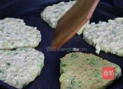 豆腐鸡蛋饼的做法图解11