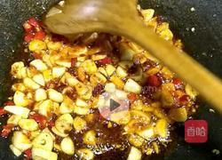 下饭的私房牛肉酱的做法图解3