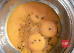 百香果蛋糕 (高压锅蒸)的做法图解3