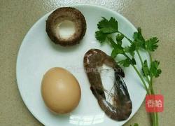 香菇虾仁蒸蛋的做法图解1