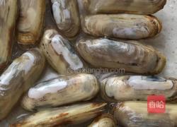 雪汁蒸蛏子的做法图解5