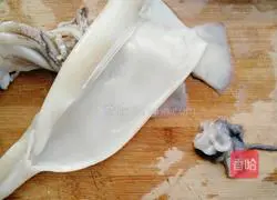 Illustration of how to make oyster and squid porridge 5