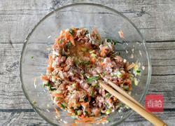 清蒸胡萝卜肉丸的做法图解3
