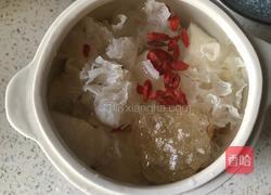 枇杷金桔雪梨银耳羹的做法图解7