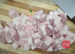 土豆闷肉的做法图解1