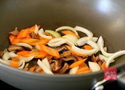 清炒芦笋大虾仁的做法图解8