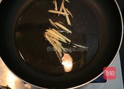 炒河虾的做法图解2