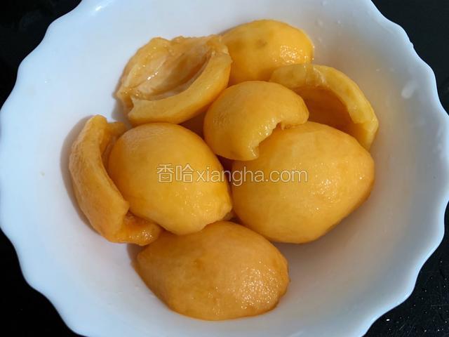 枇杷去皮去核