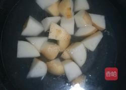 豆瓣酱炒虎皮鸡蛋土豆的做法图解7