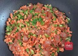 腊肠蔬菜炒饭的做法图解4