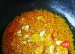 Illustration of how to make fat beef in sour soup 3