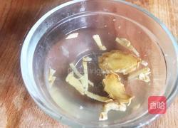 莲藕酸菜馅包子的做法图解4