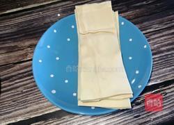 金针菇豆腐卷的做法图解4