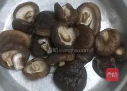 黄焖鸡的做法图解1