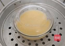 爱心海参鸡蛋羹的做法图解2