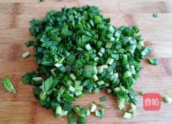 韭菜鸡蛋饼的做法图解2