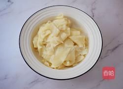 饺子皮油泼面的做法图解6