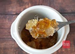 桃胶炖牛奶的做法图解2