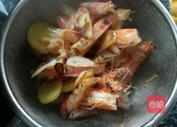 滑蛋虾仁饭的做法图解4