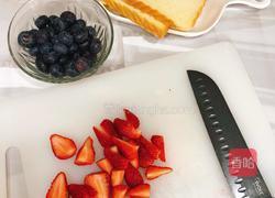 水果三明治的做法图解5