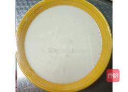 奶香味十足的麻薯蛋黄酥的做法图解5