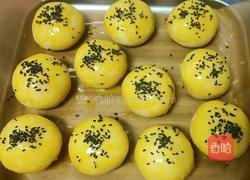 奶香味十足的麻薯蛋黄酥的做法图解14