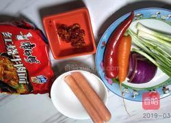 香辣炒面的做法图解1