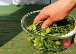 香椿拌豆腐的做法图解6