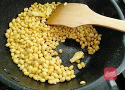 黄豆炖海带的做法图解7