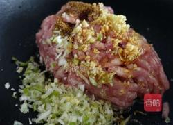 萝卜缨生煎的做法图解4