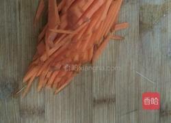 胡萝卜脆皮蛋饼的做法图解2