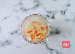 缤纷芒果奶昔的做法图解3