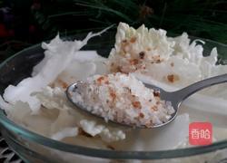 腌上就能吃的懒人辣白菜的做法图解2