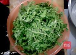 地菜（荠菜）新吃法的做法图解1