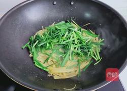 韭菜土豆丝的做法图解8