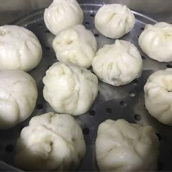 香菇粉丝猪肉包的做法[图]