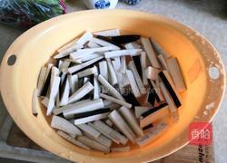 茄子炒肉的做法图解3