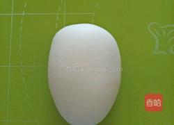 翩翩起舞的花蝴蝶馒头的做法图解1