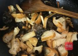 三鲜打卤面(打卤)的做法图解7