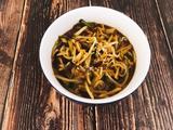 五花肉炒豆芽的做法[图]