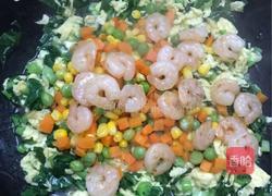 菠萝炒饭的做法图解7